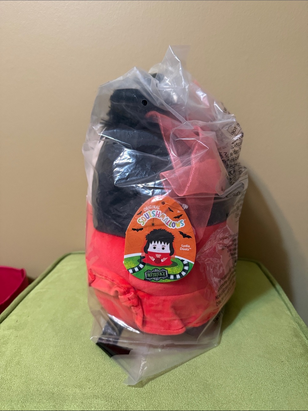 Squishmallows Beetlejuice Bride Lydia Deetz - Picture 10 of 10